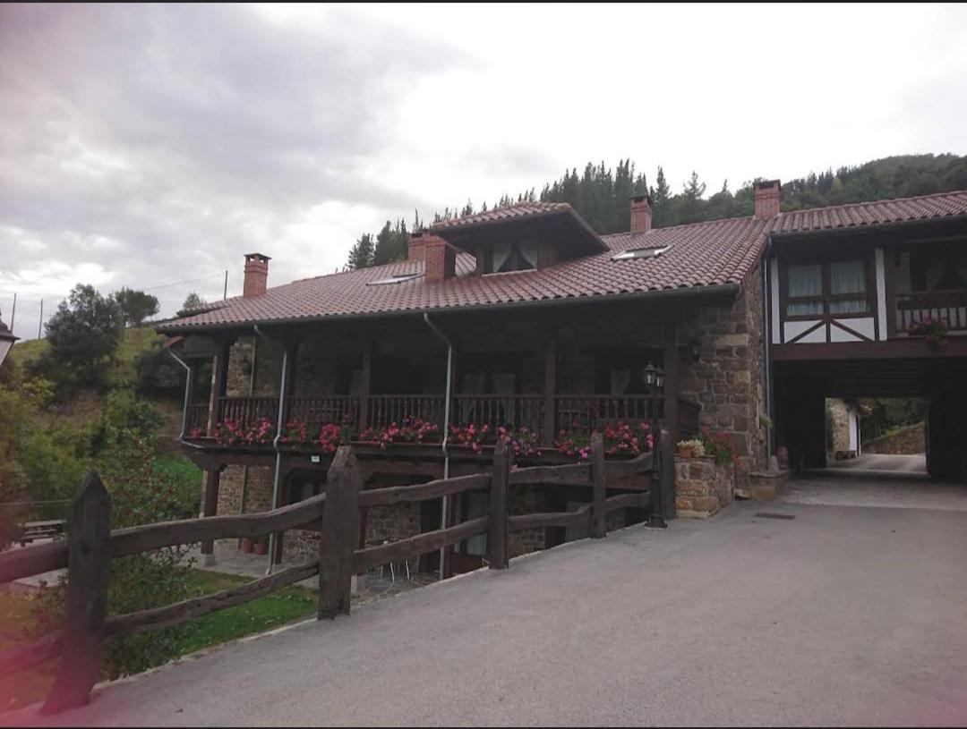 Apartament La Dobra De Liebana Cambarco Zewnętrze zdjęcie